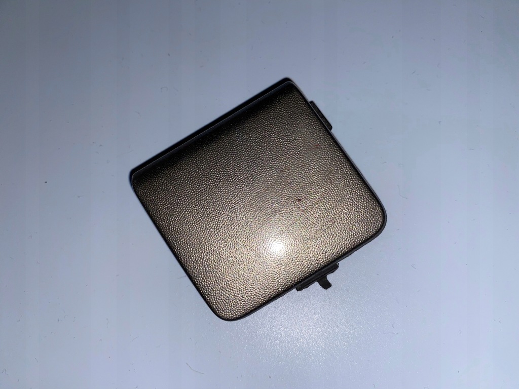 фото №2, Заглушка фаркоп задняя 511651445r dacia logan