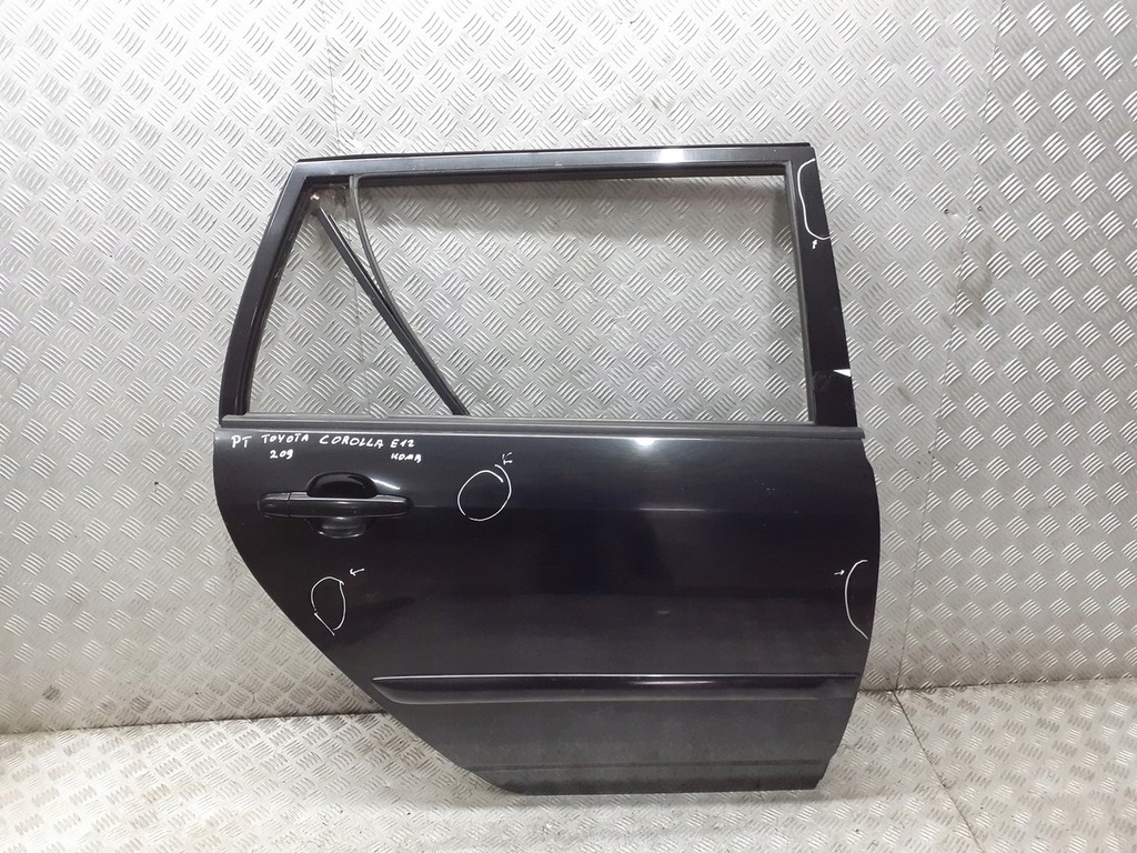 фото №1, Дверь правый задняя toyota corolla e12 209