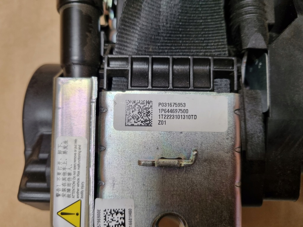 фото №9, Polestar 2 приборная панель консоль оригинал подушка безопасности подушка водитель пассажир ремни