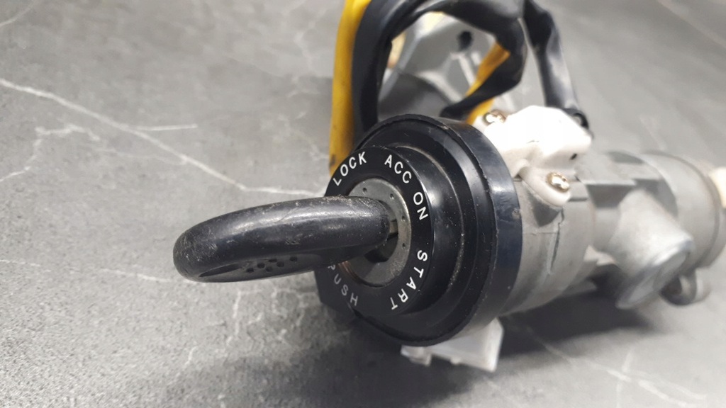 фото №11, Замок зажигания ключ hyundai tuscon 2.0 cdi 83kw