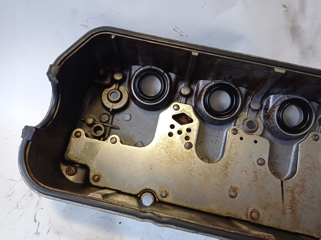 фото №9, Кришка клапанів honda civic vi 1.4 16v