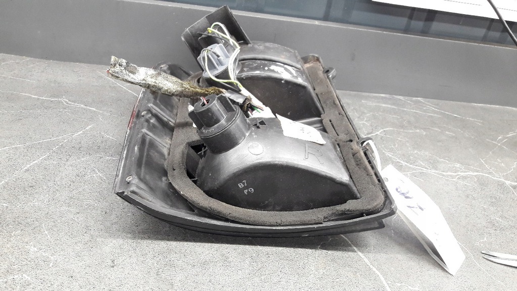 фото №7, 265509c001 лампа правий задня nissan vanette 02r