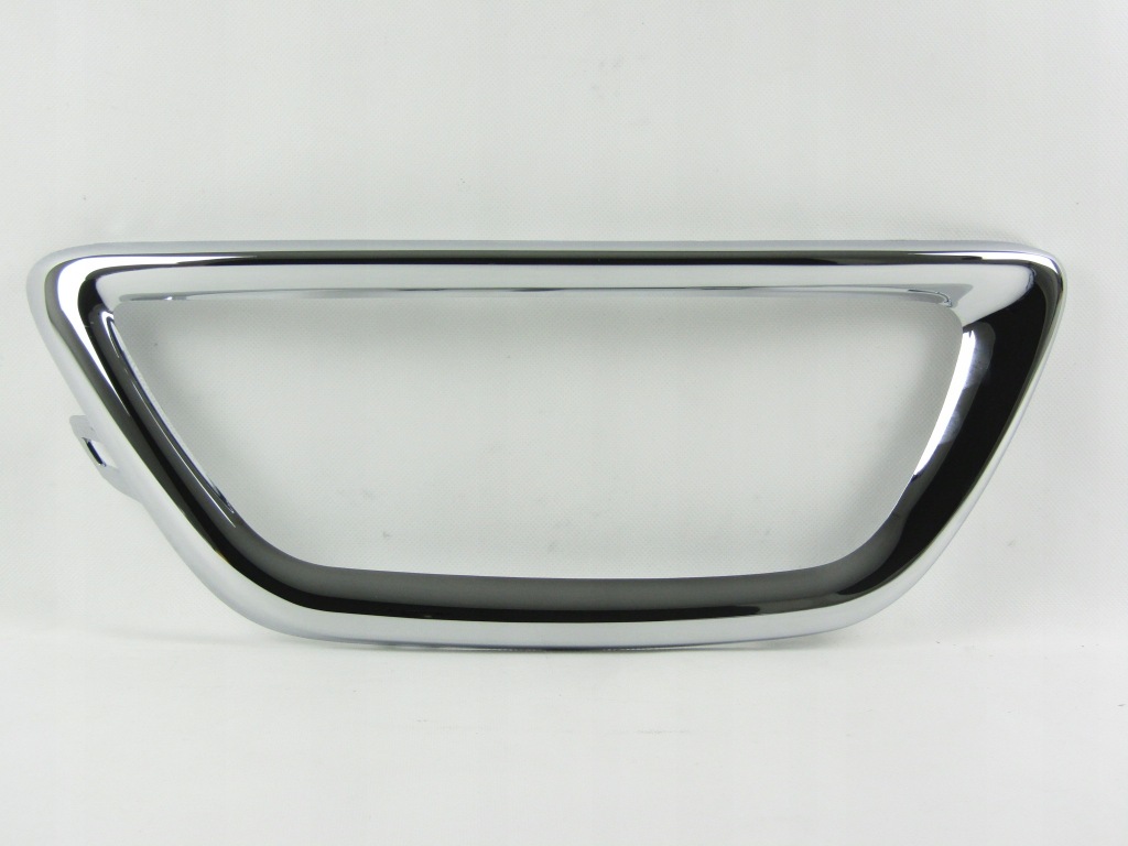 Решётка радиатора рамка w бампере перед левая хром renault captur 2013-2020 Цена