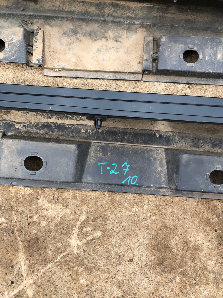 фото №7, Toyota avensis t-27 накладки накладки порог пороги