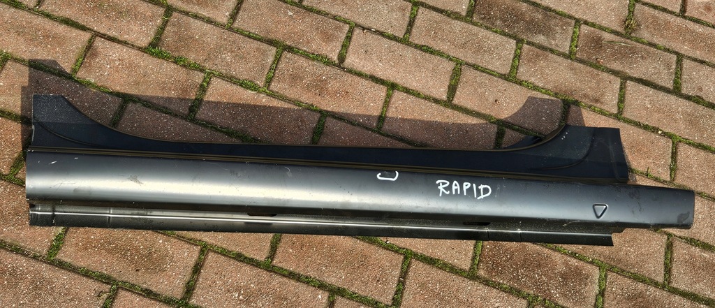 фото №1, Skoda rapid поріг обшивка ліва перед