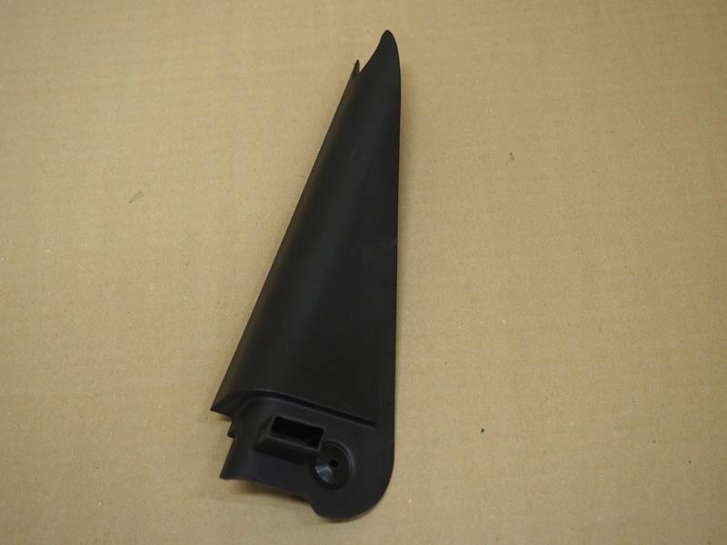 фото №1, Накладка треугольник дверь правых задних mini r60