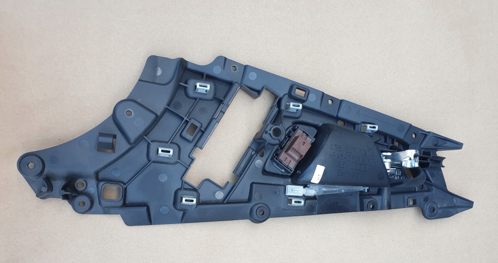 фото №4, Подсвеченная ручка led правый перед audi a7 4g оригинальный номер