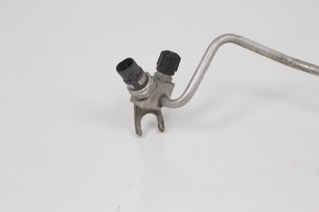 фото №3, Осушувач трубка шланг кондиціонера porsche macan