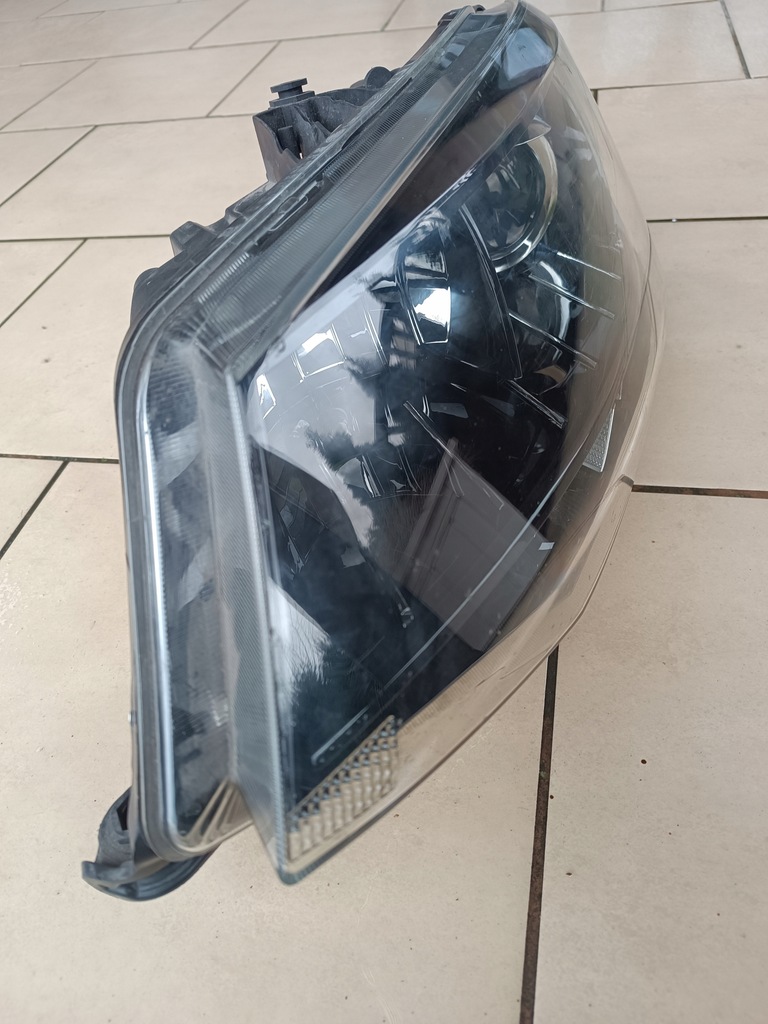 фото №8, Skoda fabia iii lift лампа перед левая сторона 6v1