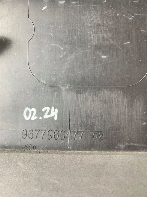 фото №8, Peugeot 308 ii t9 hb 13-17r бампер задня задній pdc хетчбек