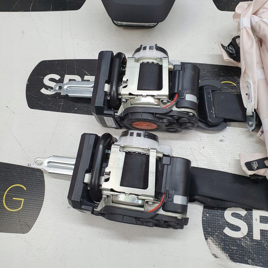 фото №8, A6 c8 4k a7 4k панель приладів консоль подушки безпеки ремені подушка безпеки stare повернення