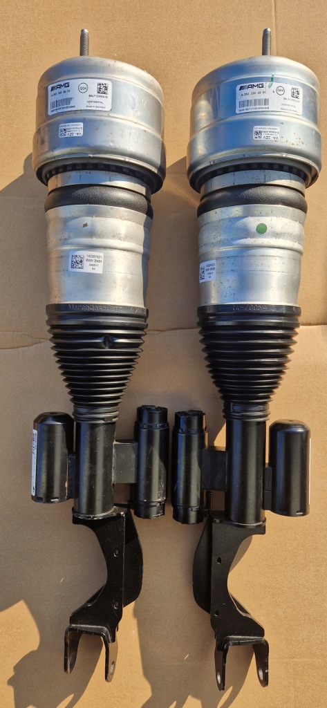 Купити Амортизатор 4matic mercedes w257 cls 53amg a2383208301 a2383208401 l/p