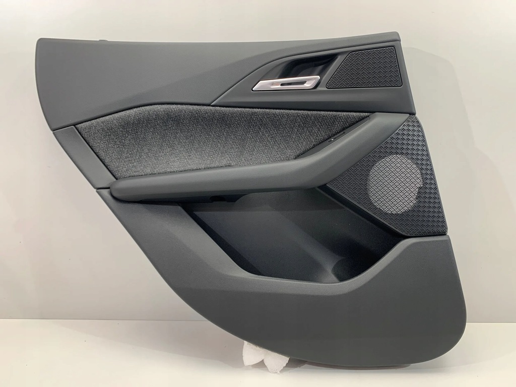 фото №1, Bmw 2 u06 обшивка обивка дверь материал