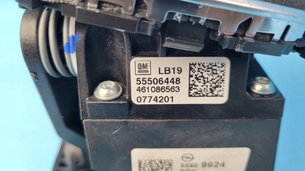 фото №14, Opel astra k домкрат перемикання передач ручка чохол 461086563 55509624