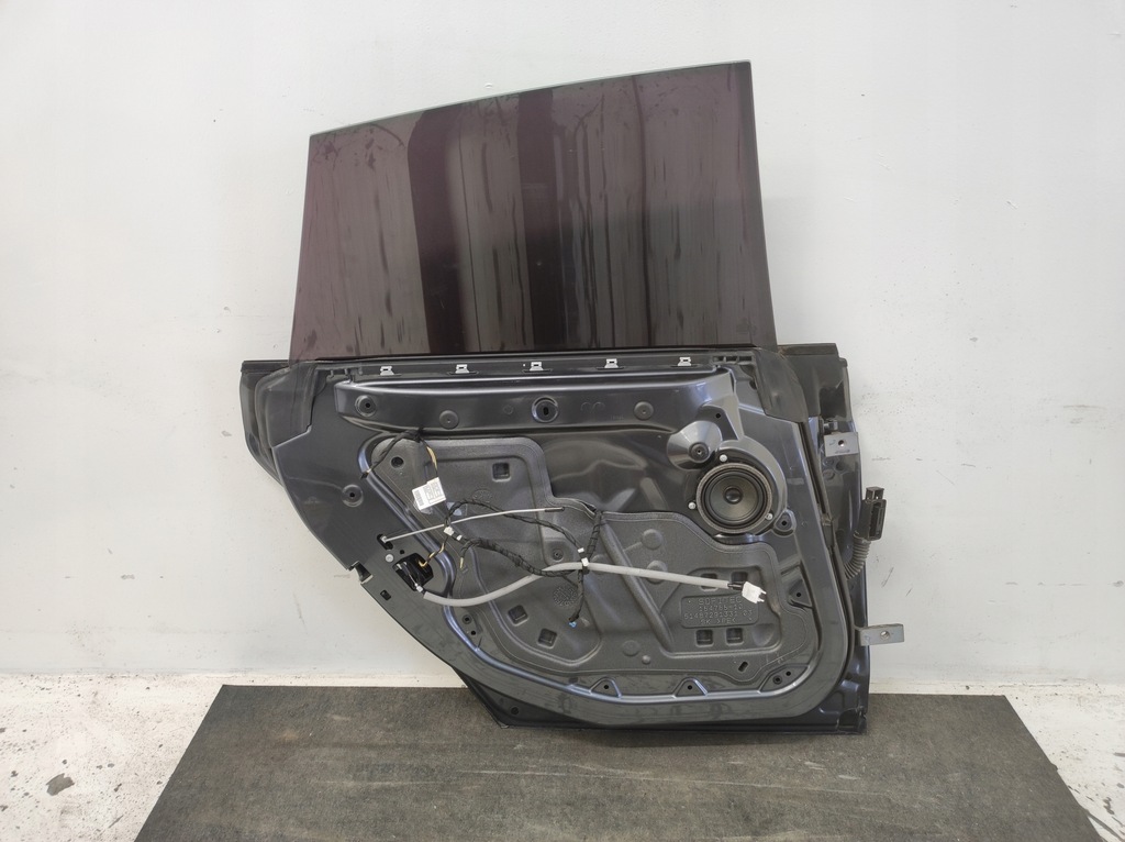 фото №8, Дверь левая задняя задние bmw iii 3 gt f34