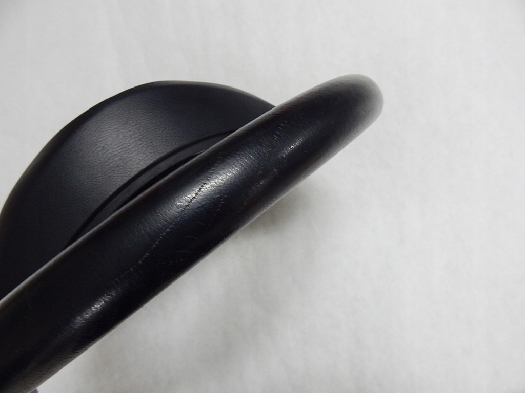 фото №9, Mercedes a-klasa w169 - воздуховод кожа oryg