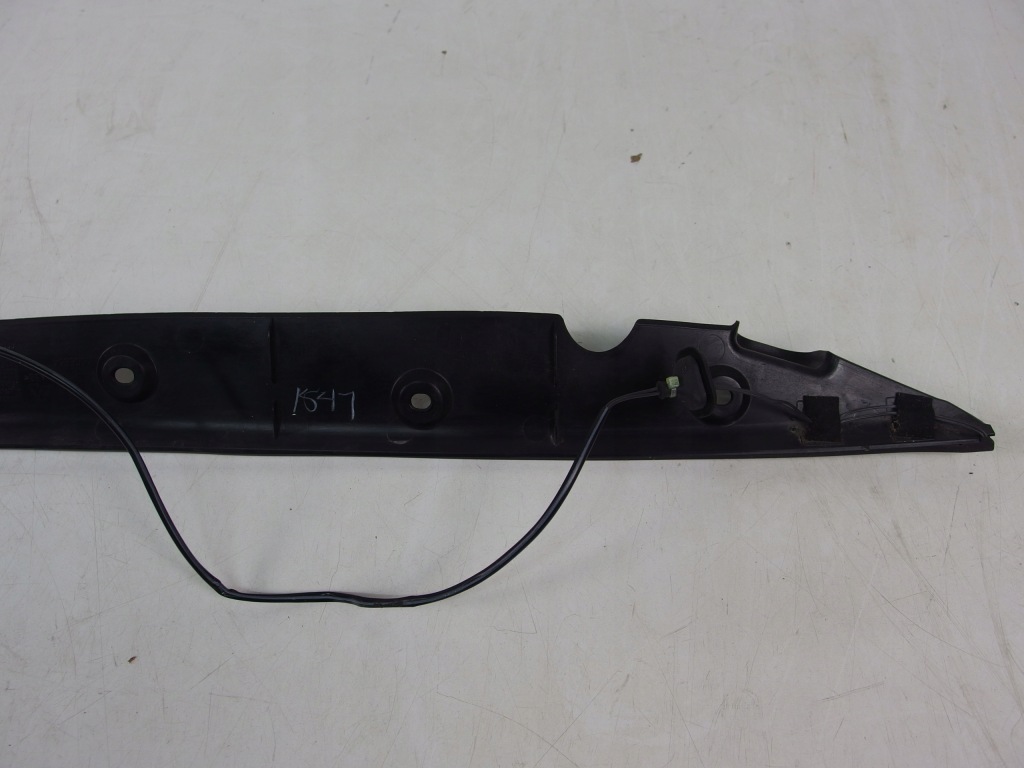 Молдинг кришки багажника ліва задня tesla x Київ