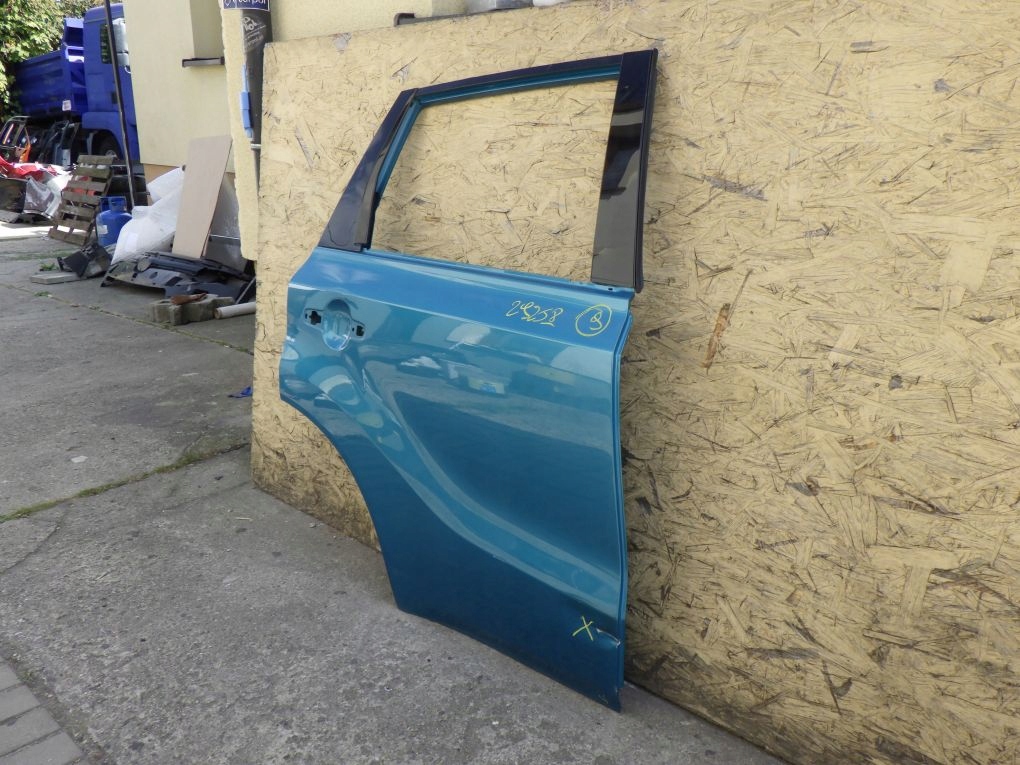 фото №9, Suzuki vitara iii 3 15- дверь правое передние задние