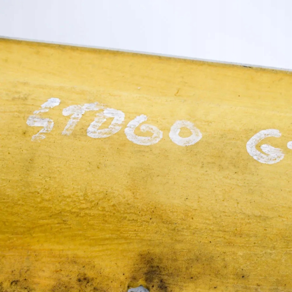 Права задня захист стійка mercedes-benz sl r107 a1076900425 3663873 2.7l Київ