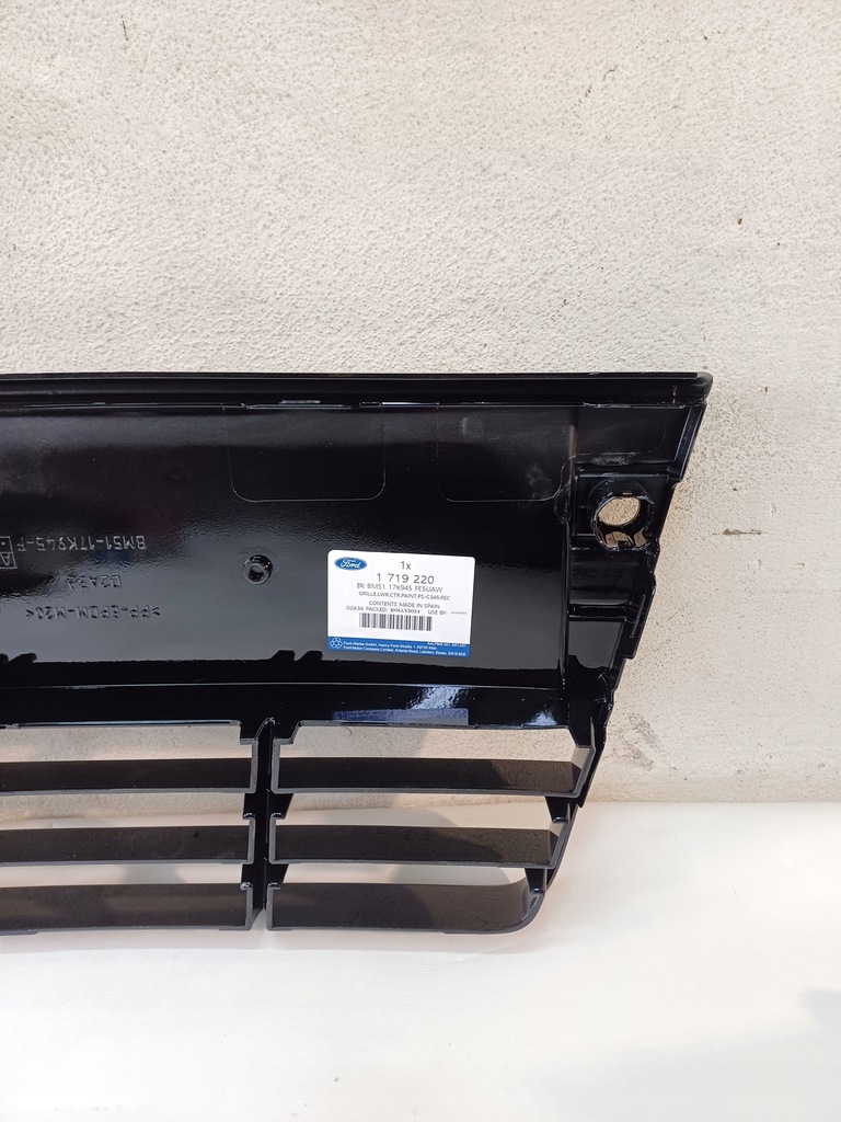 фото №12, Решётка средняя бампера перед ford focus mk iii 3 10-14