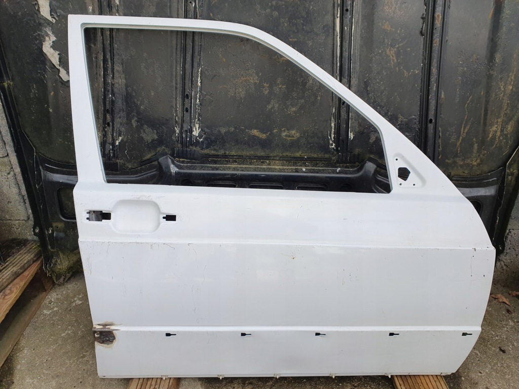 фото №1, Двері mercedes 201 w201 popularna 190-tka