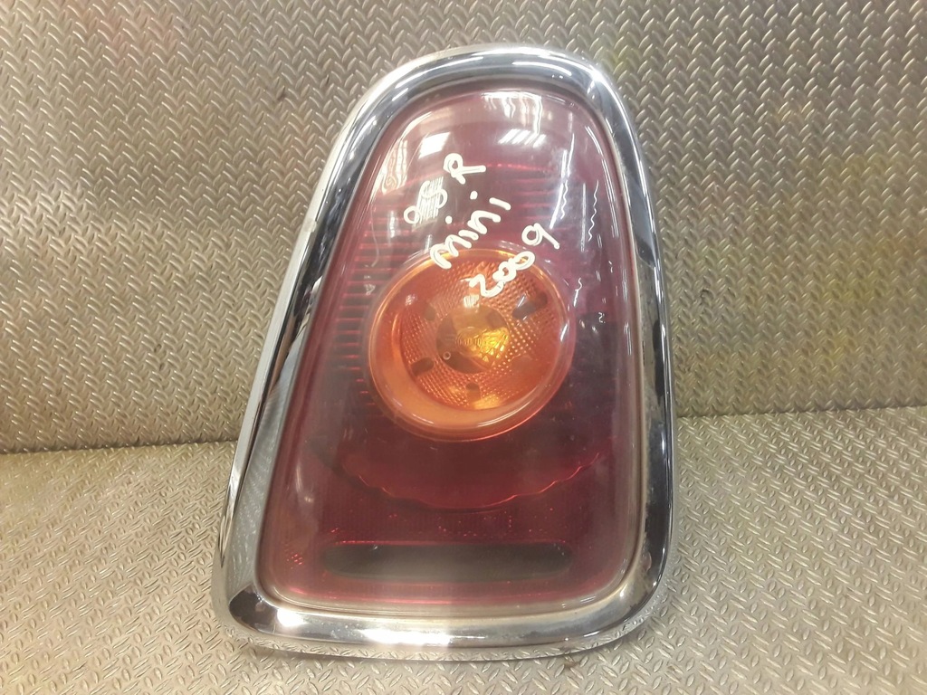 фото №1, Mini one - cooper coupe r56 2008 правая сторона лампа задняя