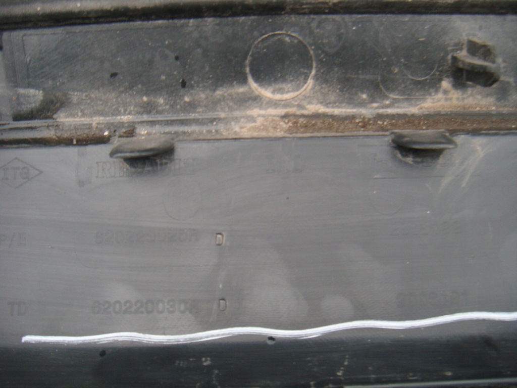 фото №11, Dacia duster i 10-18 бампер перед передній 620220030r 620220025r