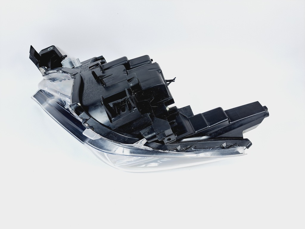 фото №10, Mazda cx5 cx-5 ii лампа правая led k124-51030