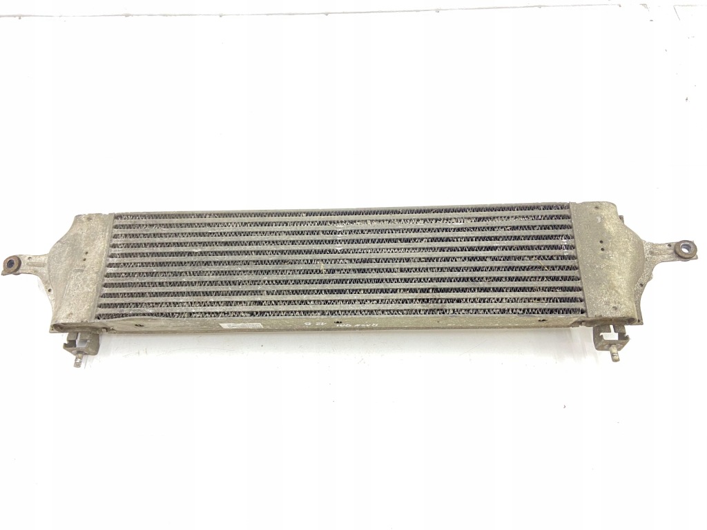 Інтеркулер радіатор повітря nissan qashqai j10 1.5 d оригінальний номер 14461-bb30a Доставка