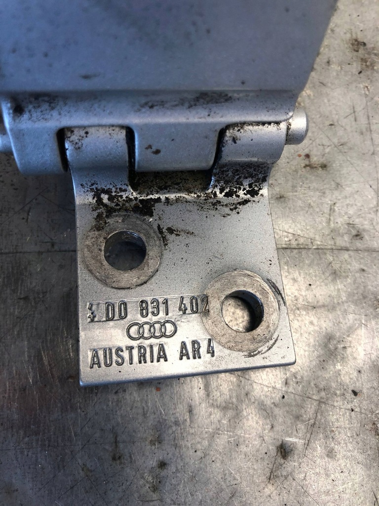 фото №8, Петлі двері ліва праве перед комплект audi a8 d2 4d0831401 4d0831402
