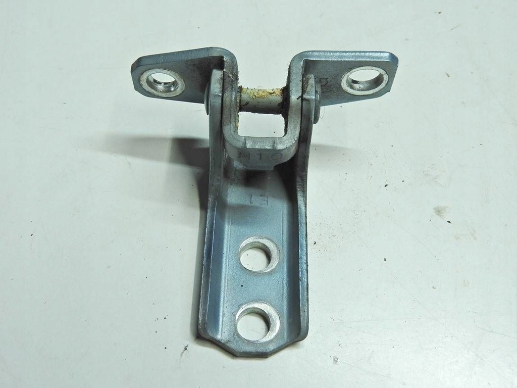 фото №9, Mitsubichi asx i 10-12 d17 петля дверь левый перед верхний нижний комплект