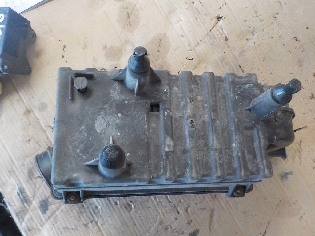 фото №4, Ford transit connect i корпус фільтра повітря