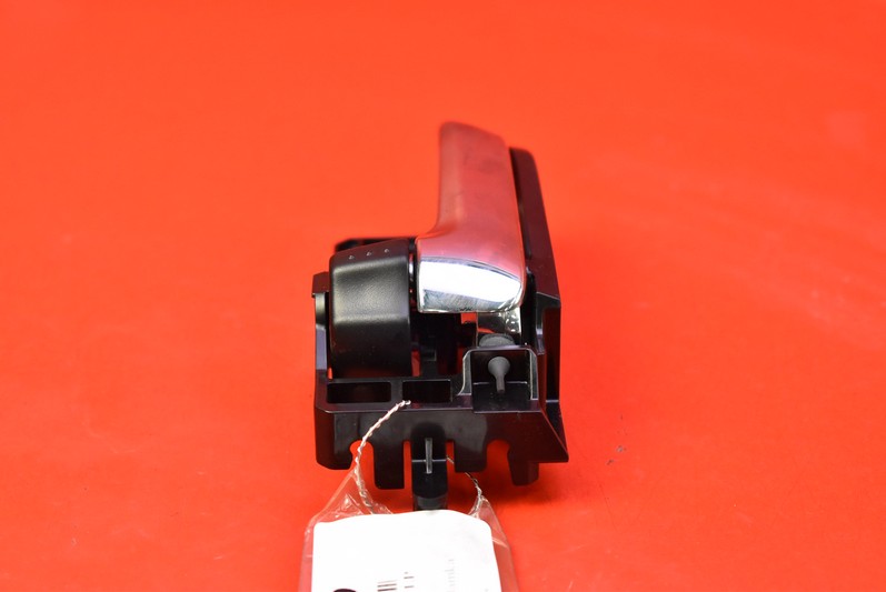 фото №6, Ручка внутренняя левая перед suzuki ignis 3 iii 16-