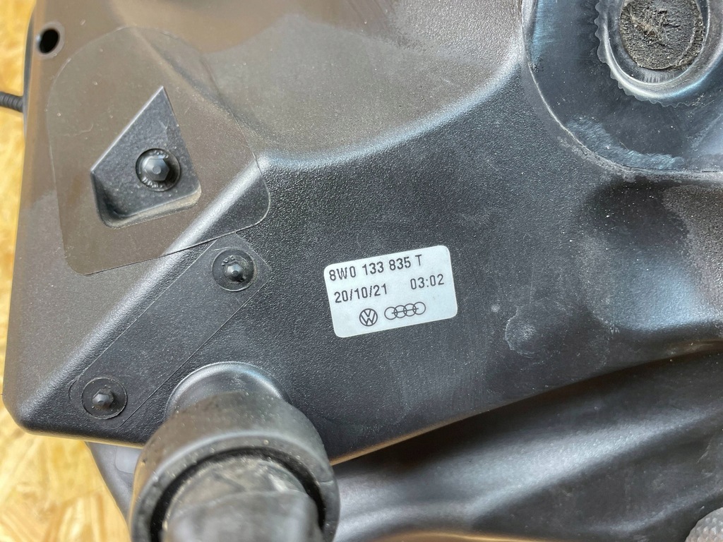 фото №9, Корпус фільтра повітря audi a4 b9 a5 8w 3.0tdi 8w0133835t 2015-