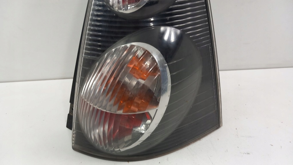 фото №3, Citroen c1 лампа задняя правая