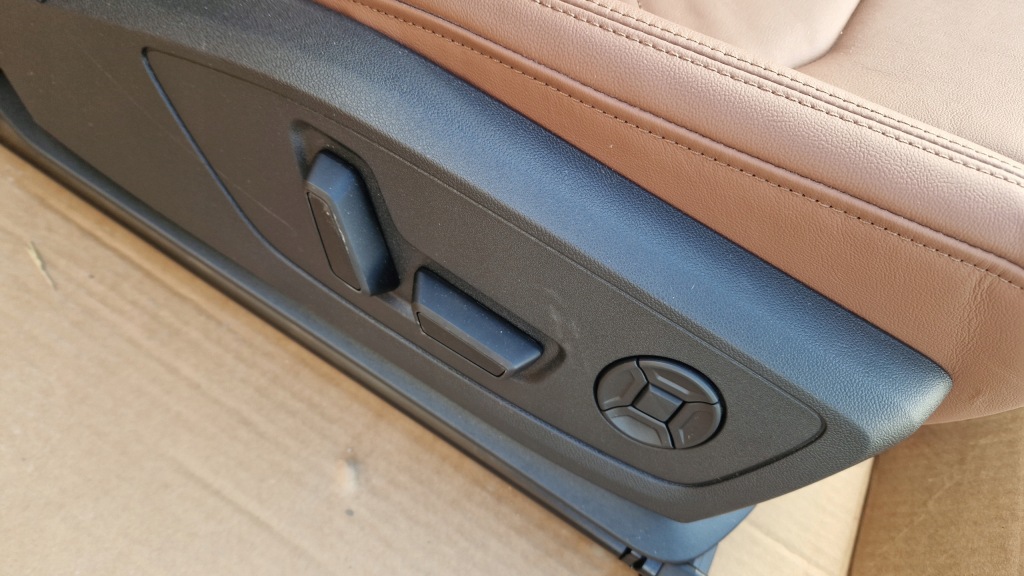 фото №10, Сидіння заднє сидіння підлокітник audi q3 lift 83a шкіра nowe оригінал kpl