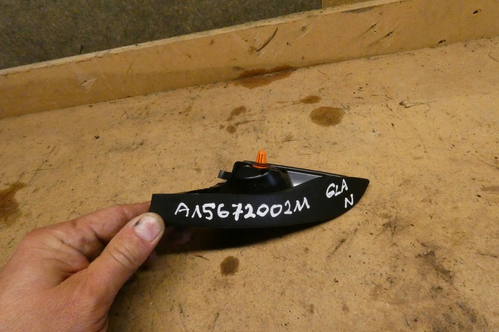 фото №8, Mercedes gla x156 динамик дверь a1567200211 a1567200111