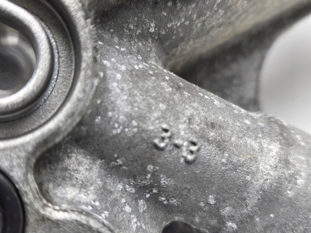 Корпус основа фільтра оливи peugeot citroen ford 1.5 blue hdi 9823532380 Ціна