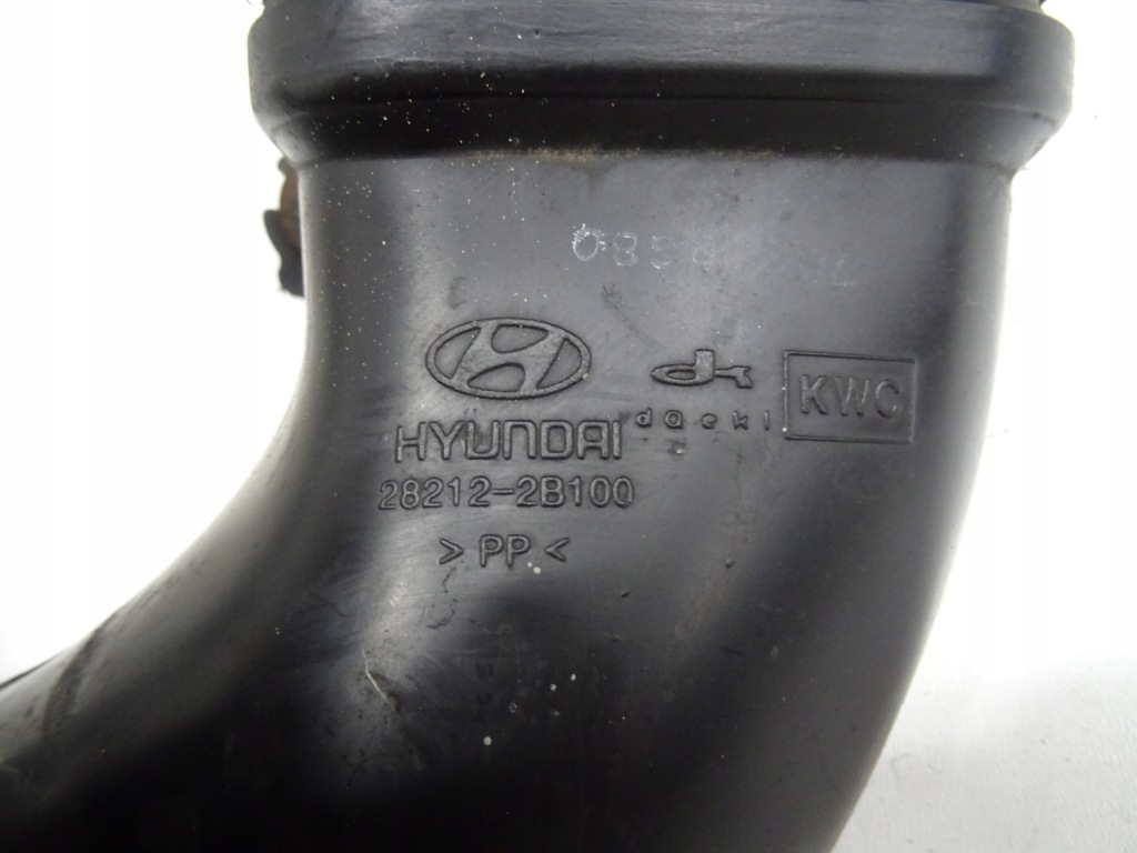 фото №3, Hyundai santa fe ii 2.2 crdi труба wąż повітрозабірник повітря