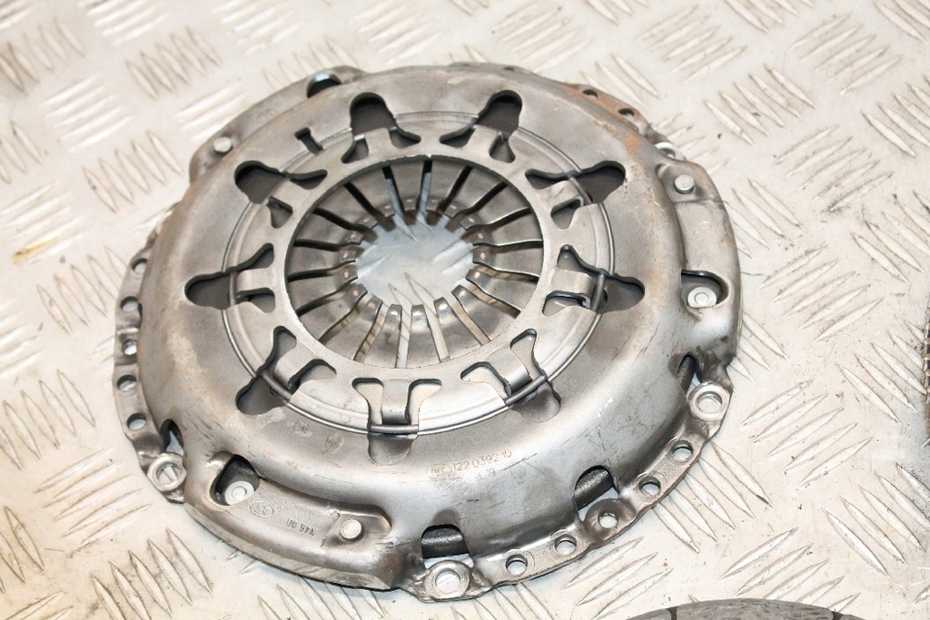 фото №7, Комплект сцепления volvo c30 322041410 1.6l бензиновый 74kw 2009