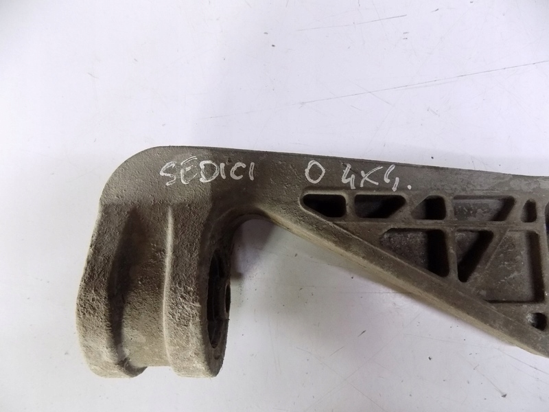 фото №7, Fiat sedici sx4 балка кронштейн підпора міст 4x4
