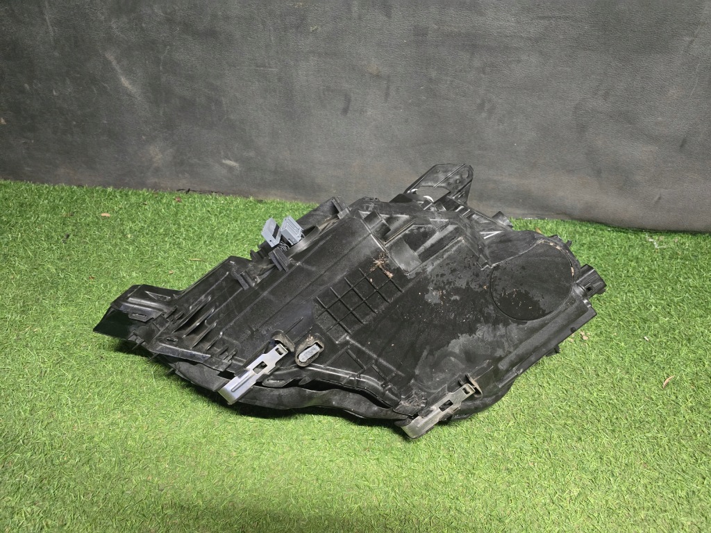 фото №8, Лампа права перед volvo xc60 ii full led 32337375