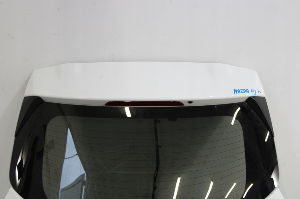 фото №4, Кришка багажника багажника mazda 2 dj lift