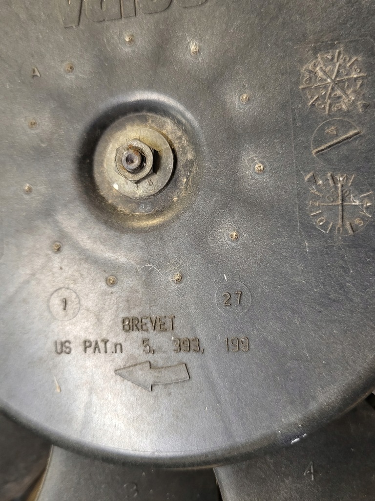 фото №8, Вентиляторы радиатора корпус chrysler voyager iv 2.5 crd оригинальный номер eu