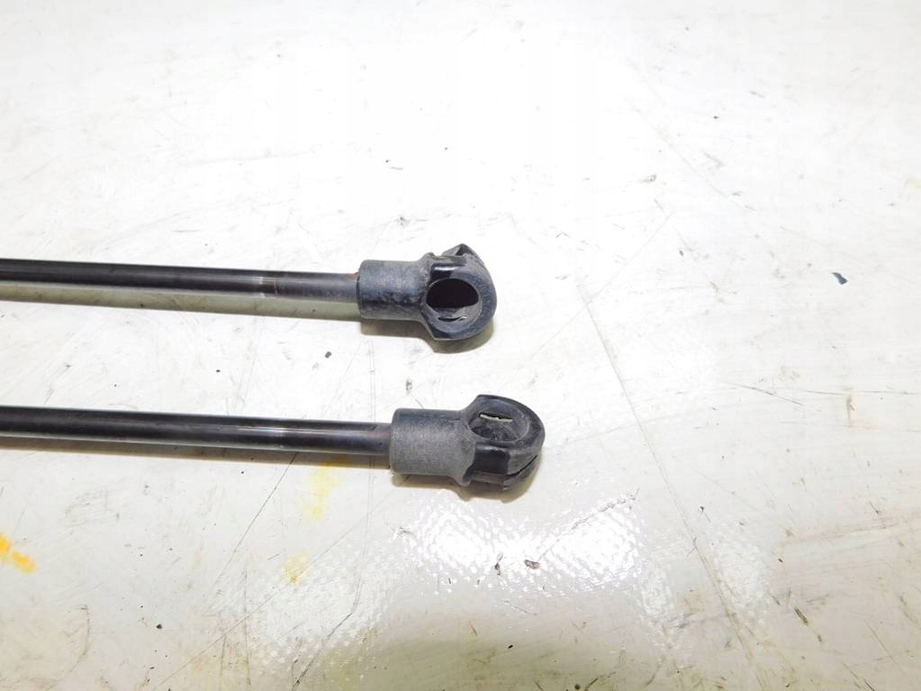 фото №6, Kia sorento i 2.5crdi 2009r амортизатори кришки задня