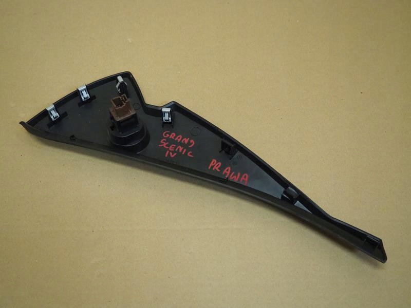 фото №2, Заглушка панелі права renault grand scenic iv