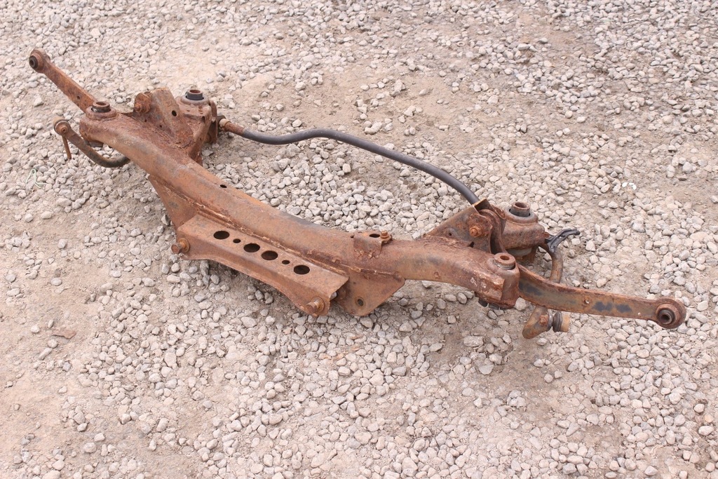 фото №13, Підрамник балка підвіска задня toyota avensis t25 kombi