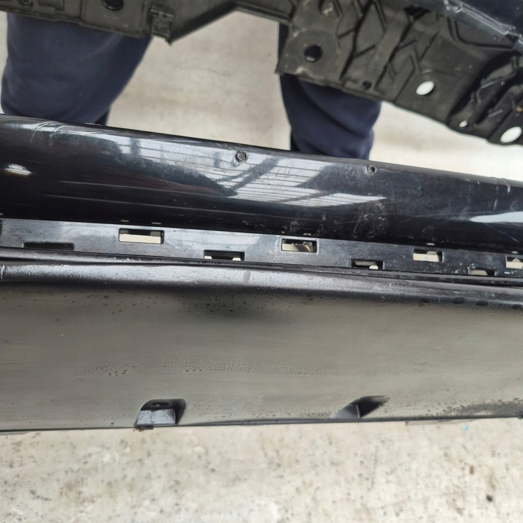 Купить Maserati quattroporte 2018r 19 .- - бампер перед передний 673006997