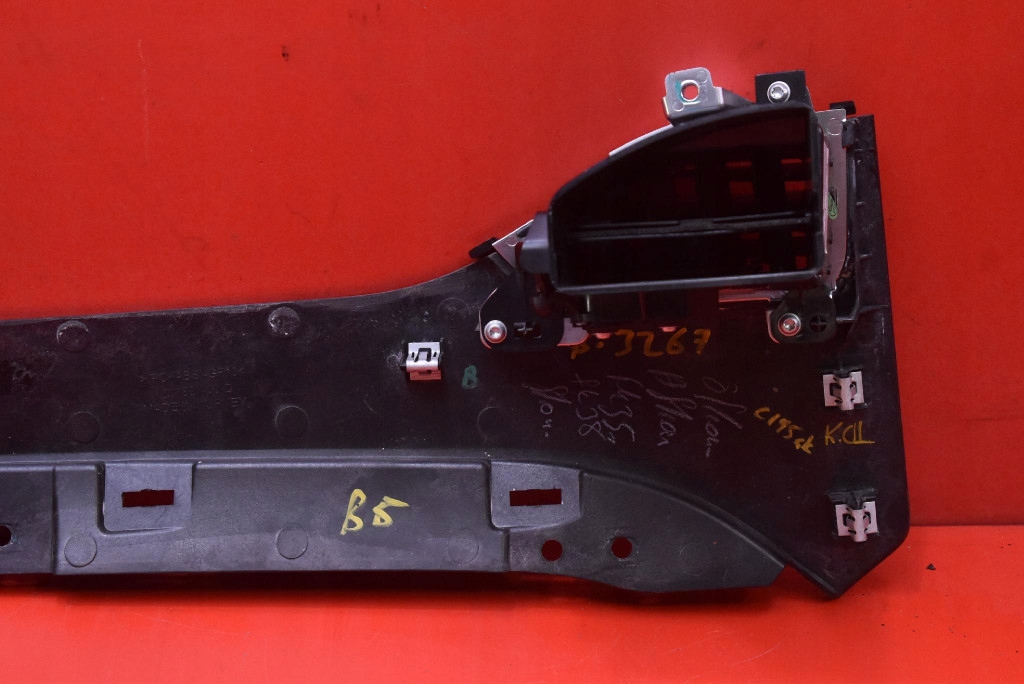 Решётка обдув средняя 1007821-00-d tesla model s рестайлинг  16-21 Недорого