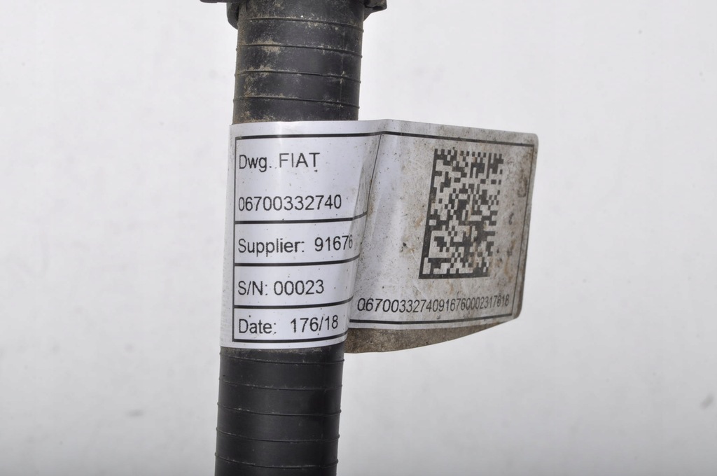 фото №8, Maserati levante sq4 3.0 шланг вентиляционный